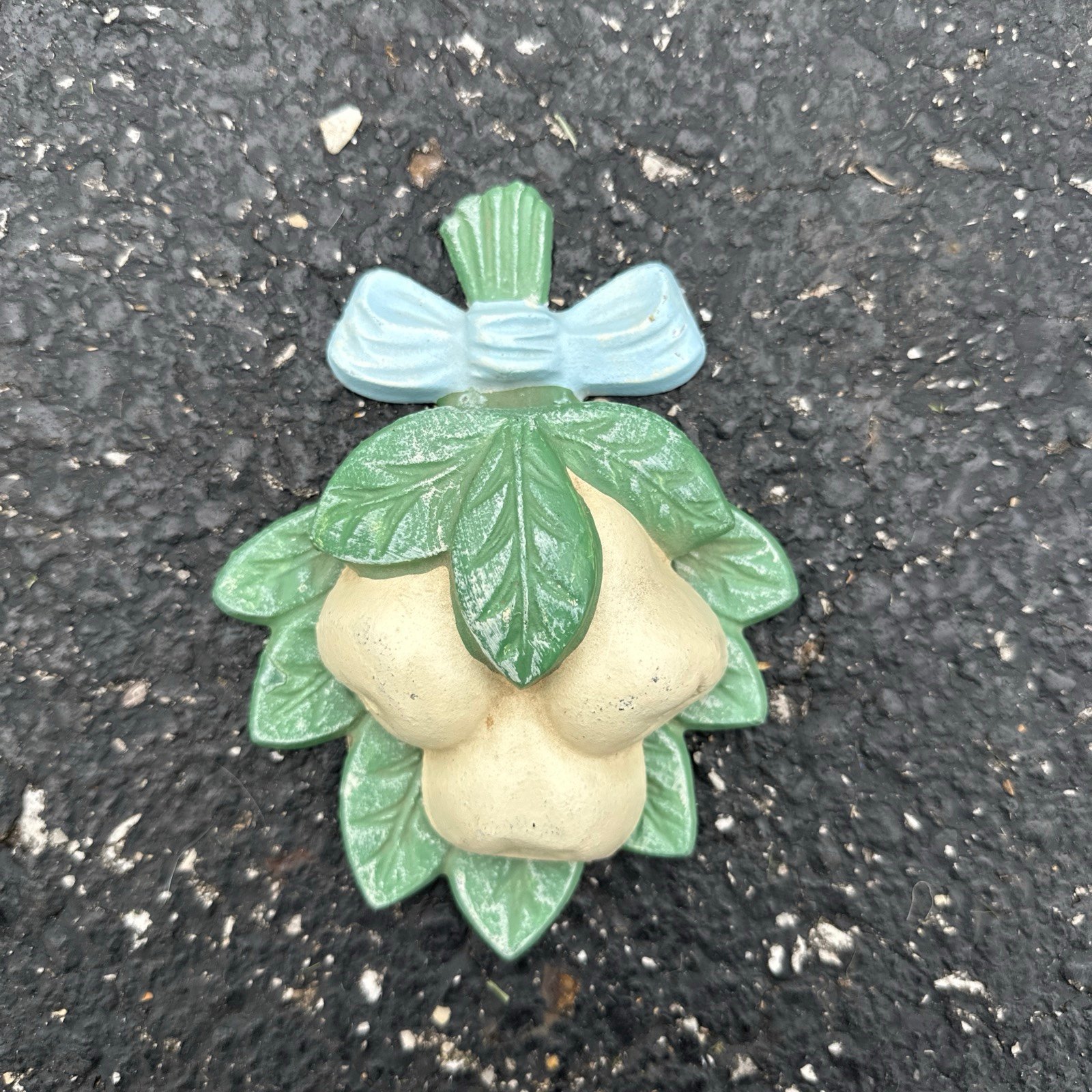 Vintage 1988 Lotus Cast Iron Fruit Garland Pear Door Knocker Solid Cast Iron