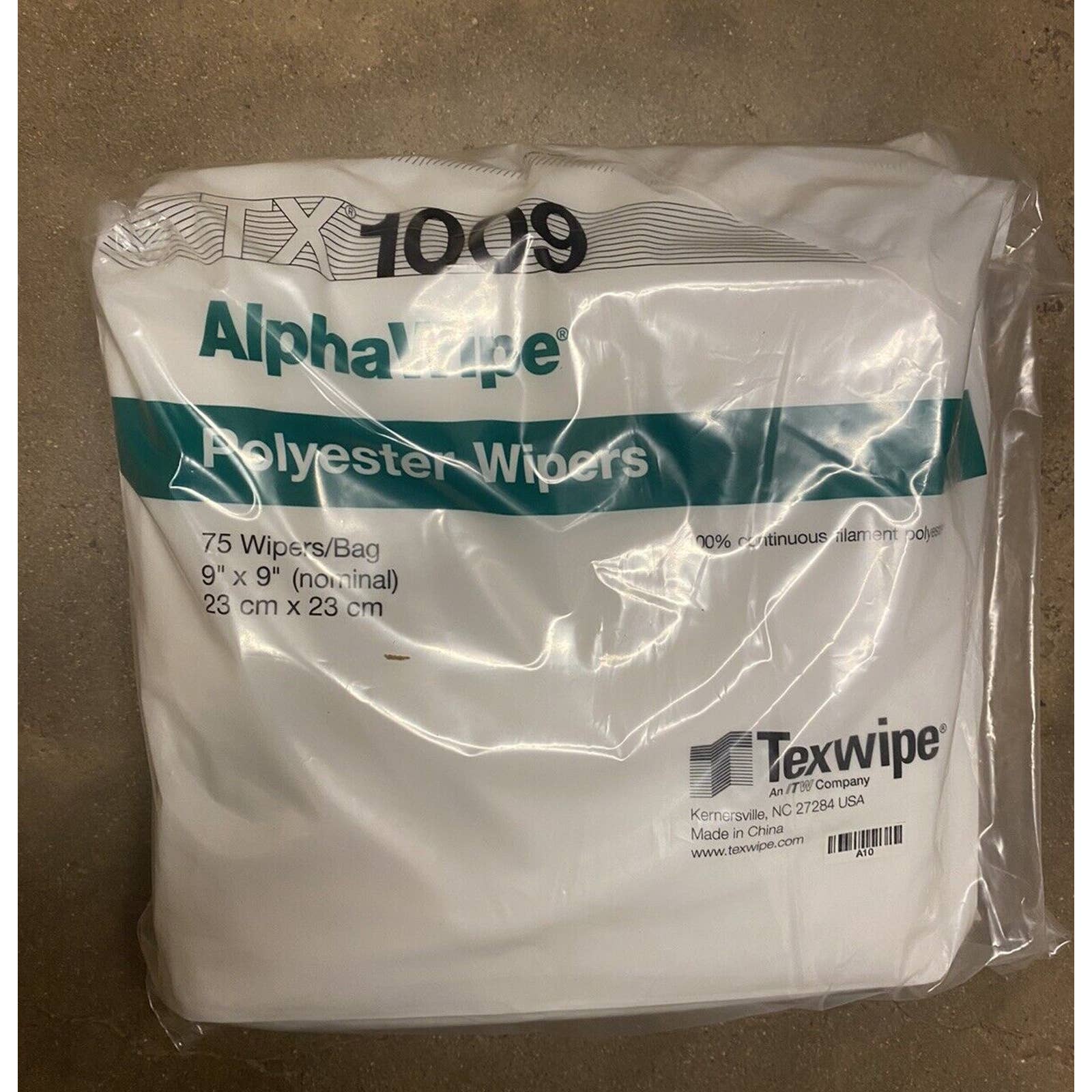 TX 1009 Texwipe Alpha Wipe Wipers Synthetic 75 Wipers 9 x 9 Polyester NEW!