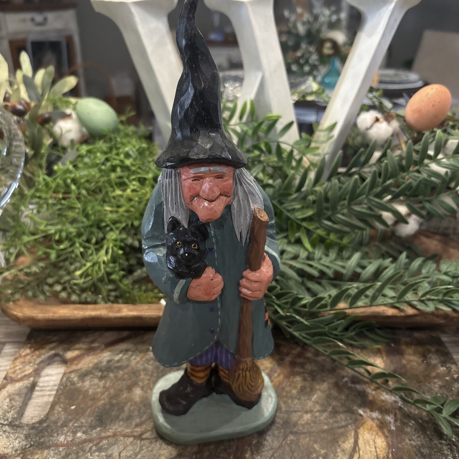 Vintage Halloween Decor Witch With Cat! 2003 Susan Smith