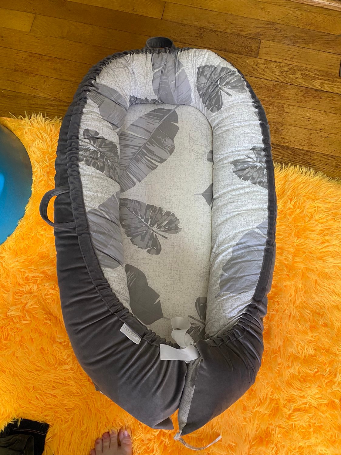 Baby lounger
