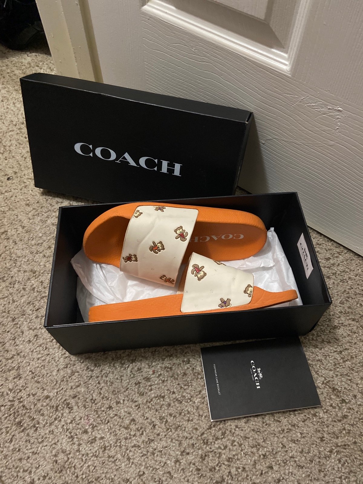 Coach Limited Edition Orange Winter Teddy Bear Slides Womens Size 6