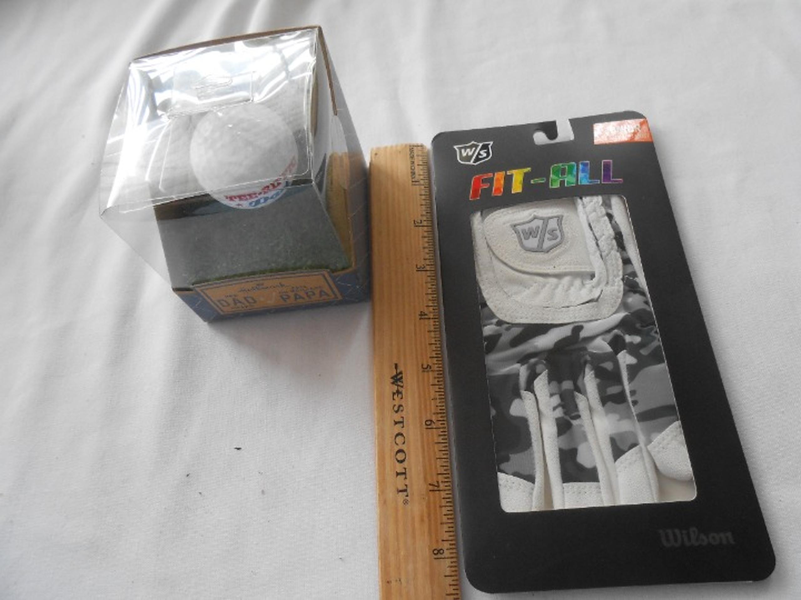 2 New Golf items: Hallmark Tee-Rifffic Dad Award & Jrs. Wilson Fit-all RH Glove
