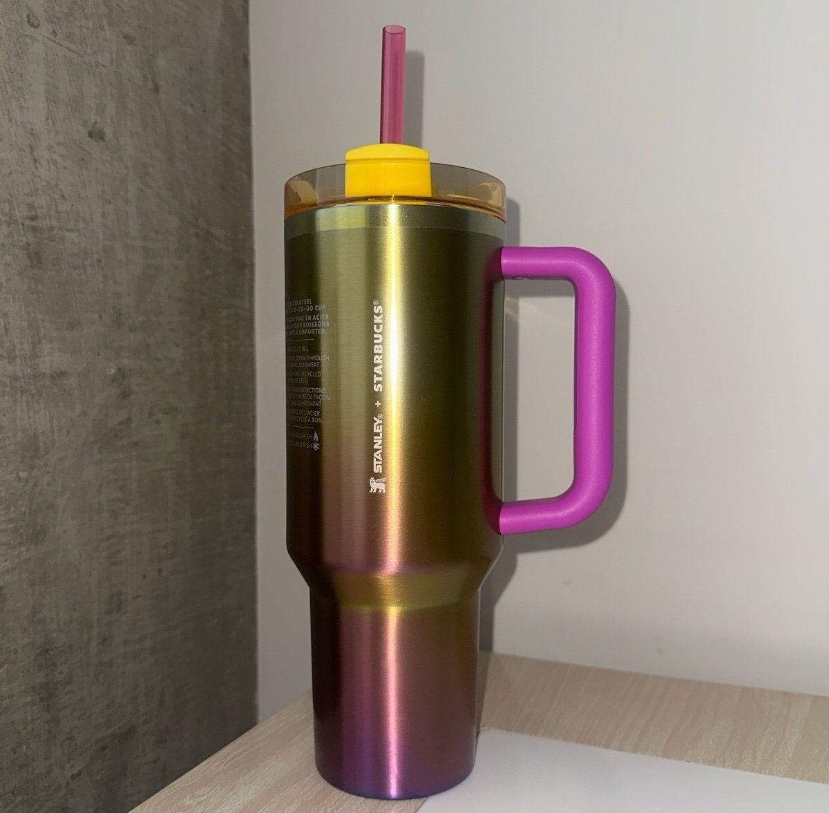 New Stanley Starbucks 40oz