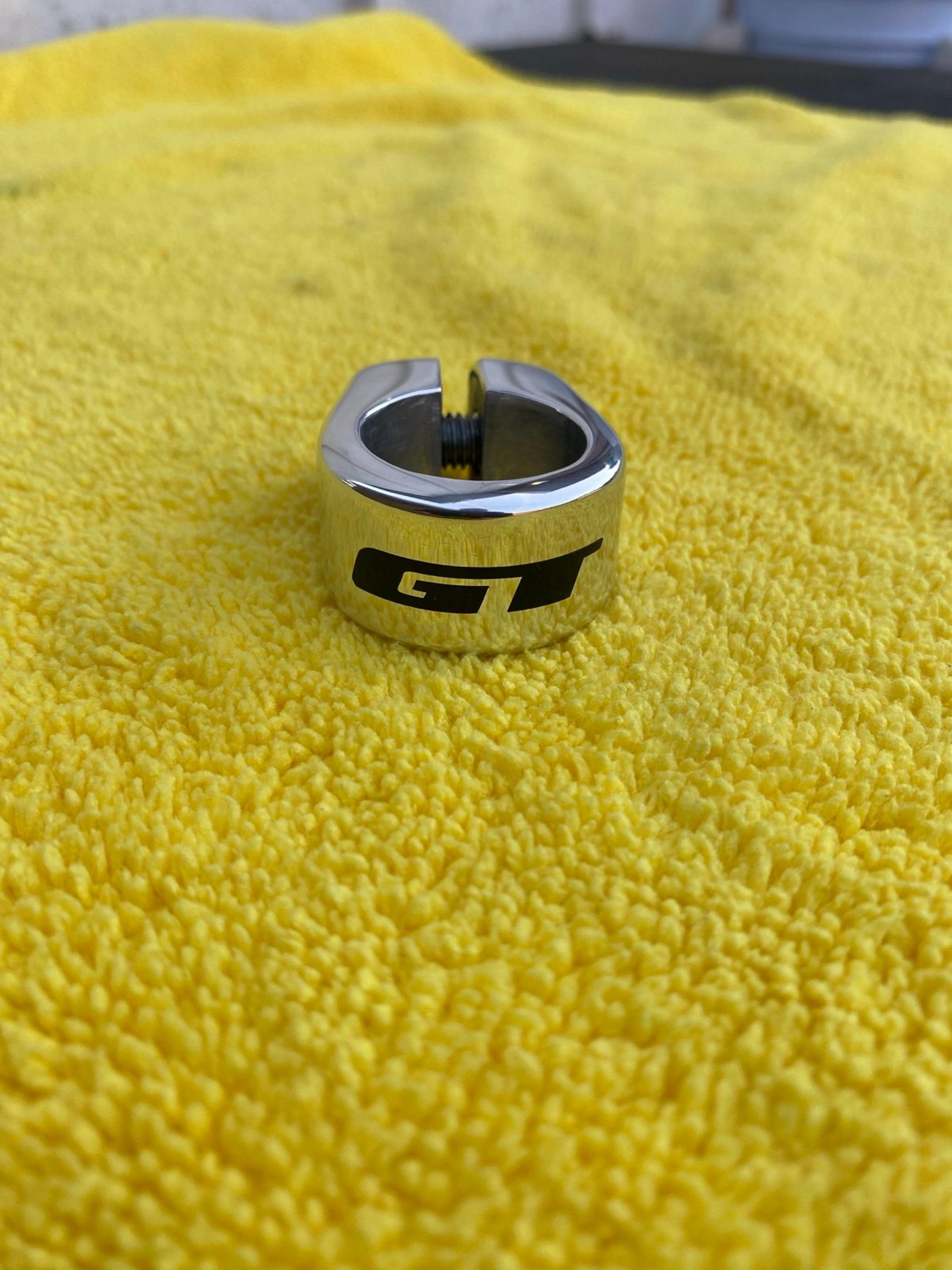 Gt bmx pro series seat post clamp