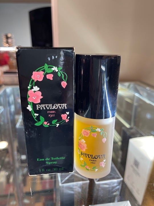 Pavlova Eau de Toilette Spray 1 oz 30 Ml VINTAGE