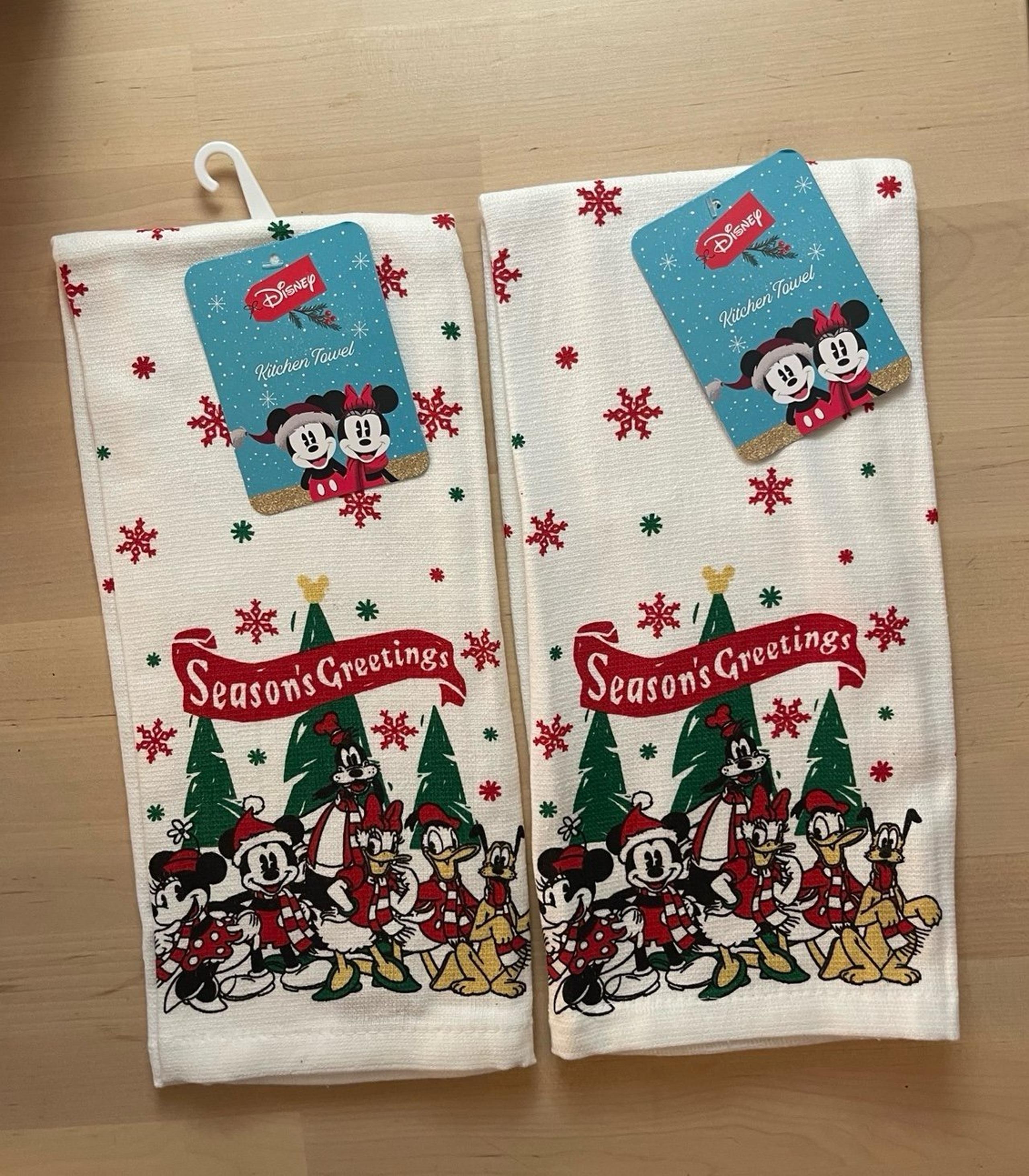 Disney Mickey Mouse and friends Christmas set of 2 kitchen towels