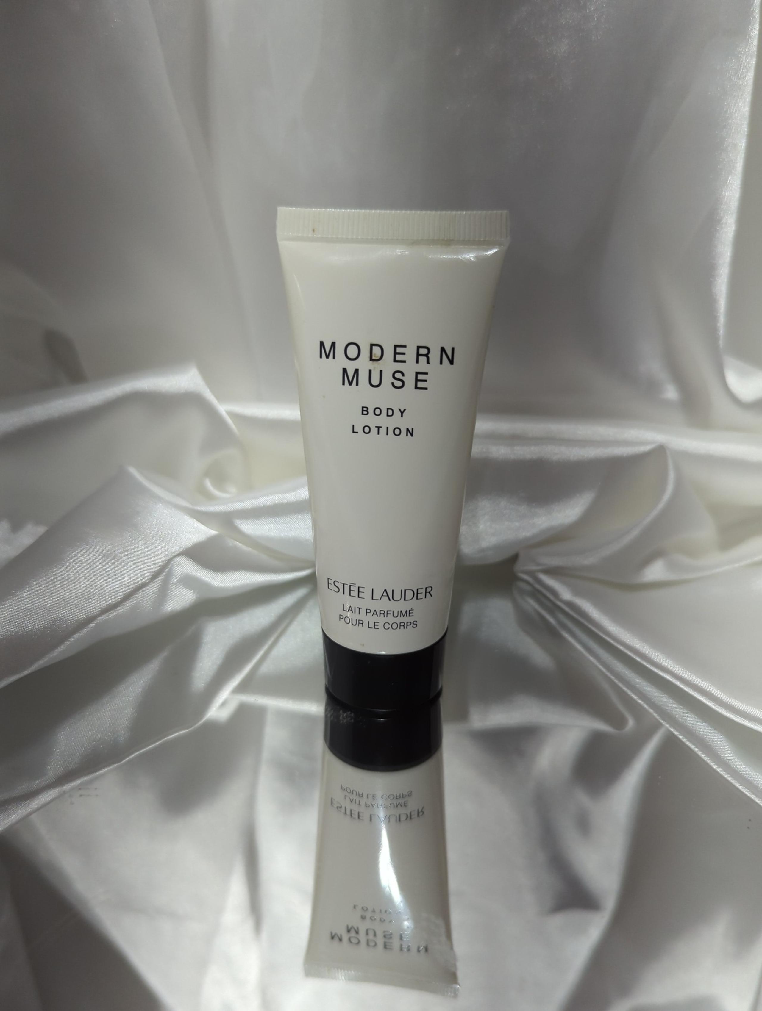 Estee Lauder body lotion 1 oz 50% full rare discontinued