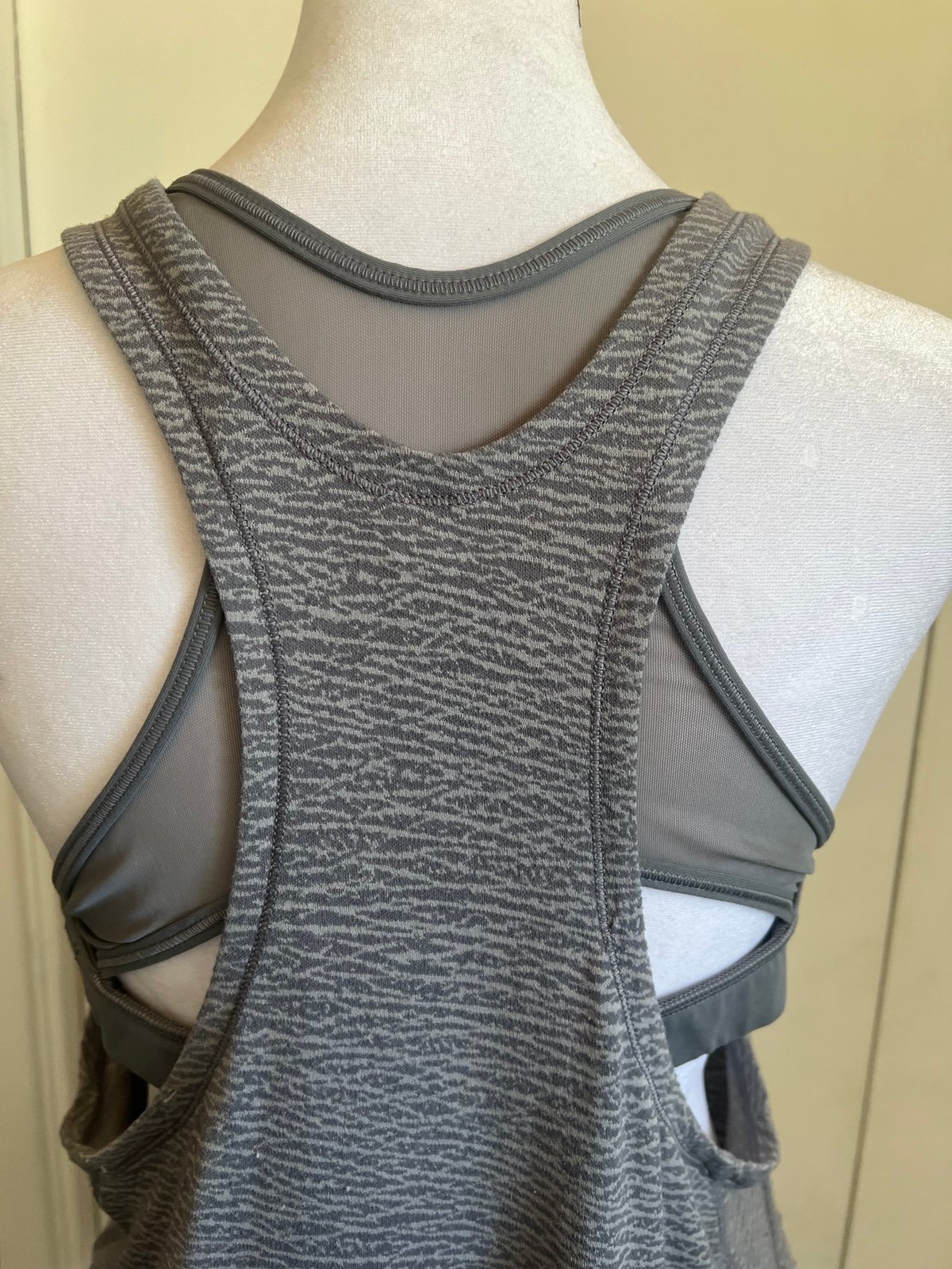 Size 8 Lululemon Top