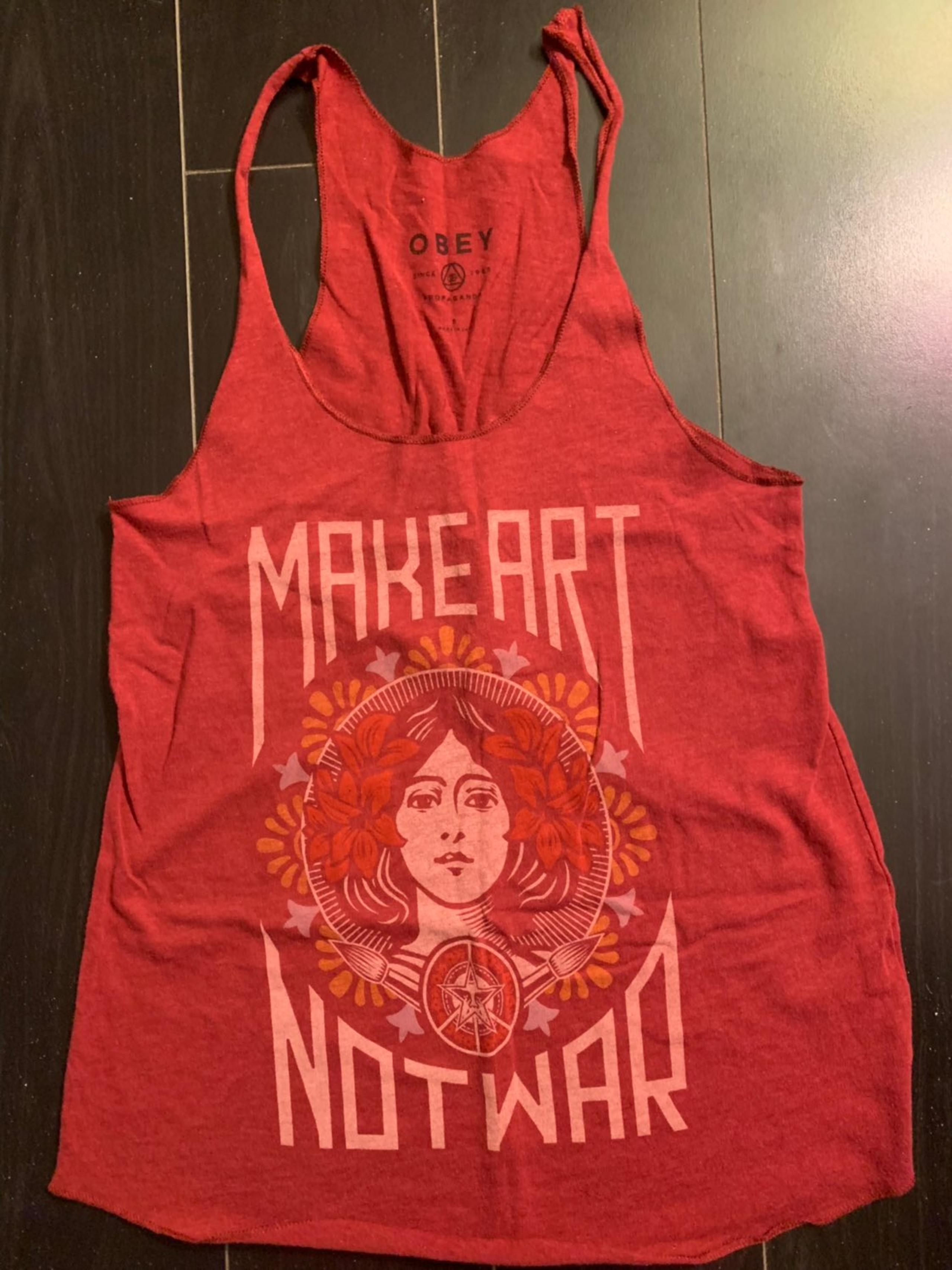 Obey Tank