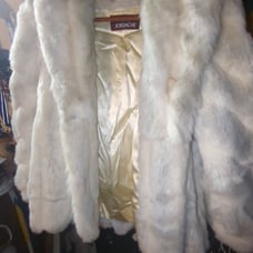 Vintage Women's JORDACHE Fur Jacket SIZE 9/10 - LRG