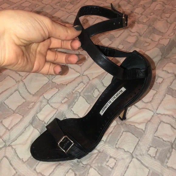 Exclusive & rare vintage - Manolo Blahnik sz 39 1/2 Strappy Heels!