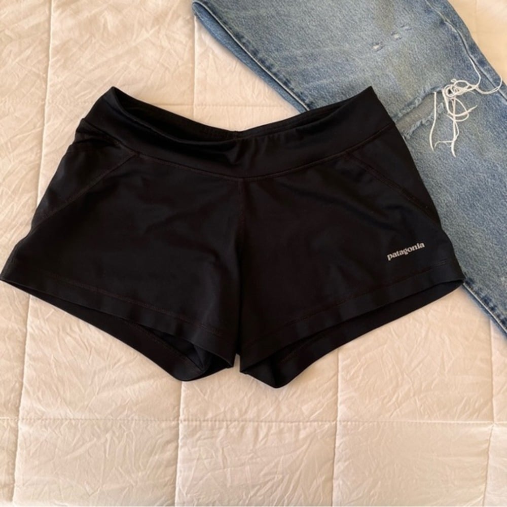 Patagonia Women Black Spandex Shorts size xs