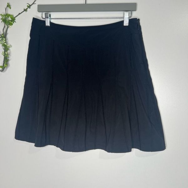 Athleta Whatever Women’s A-Line Skirt Black