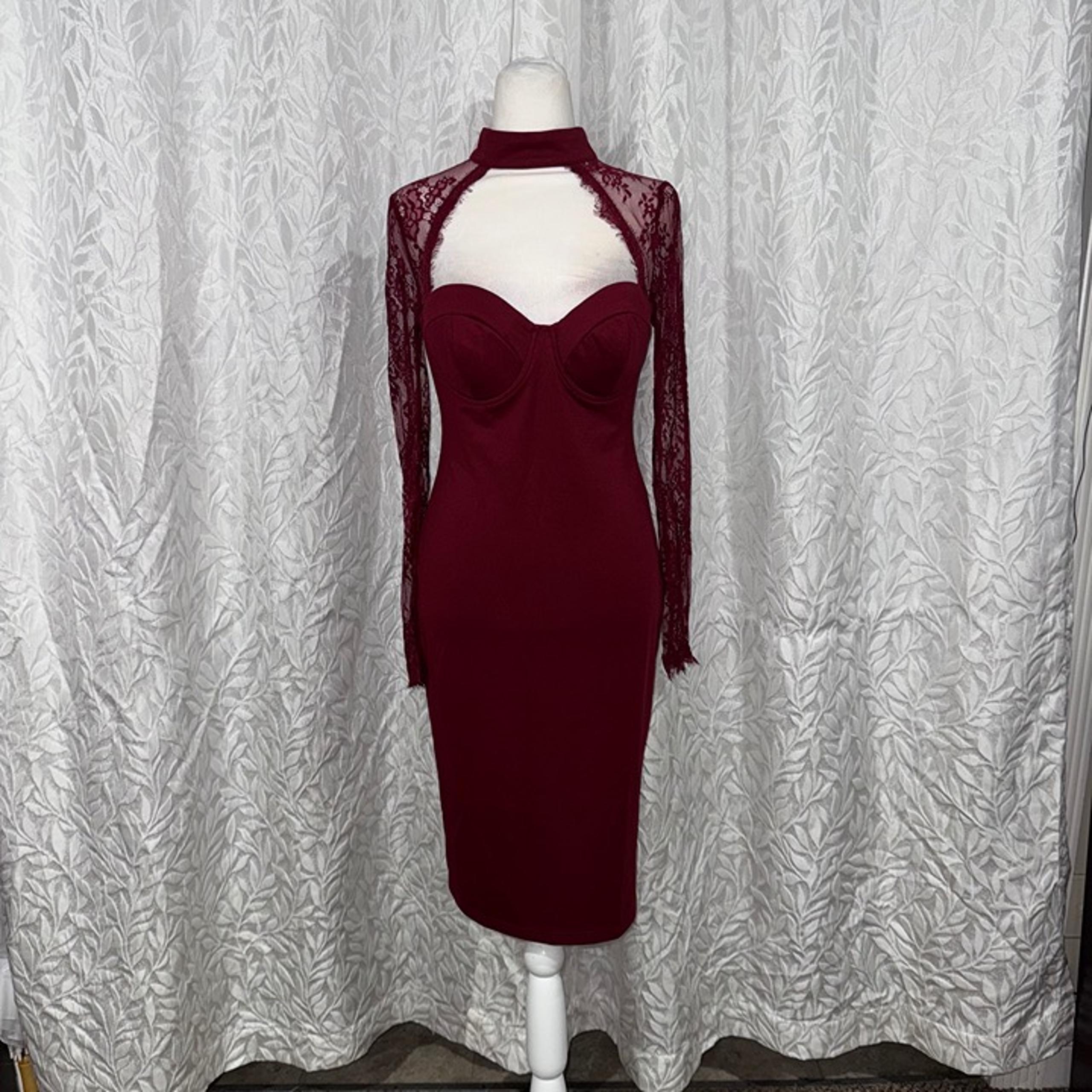 fashion nova red maroon size large knee length long lace sleeves cocktail  dress