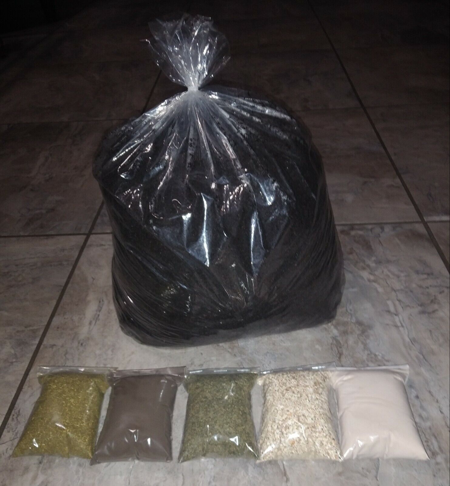 10 Lbs of Worm Castings + Alfalfa Meal, Rock Phosphate, Kelp, Crab Meal, AZOMITE