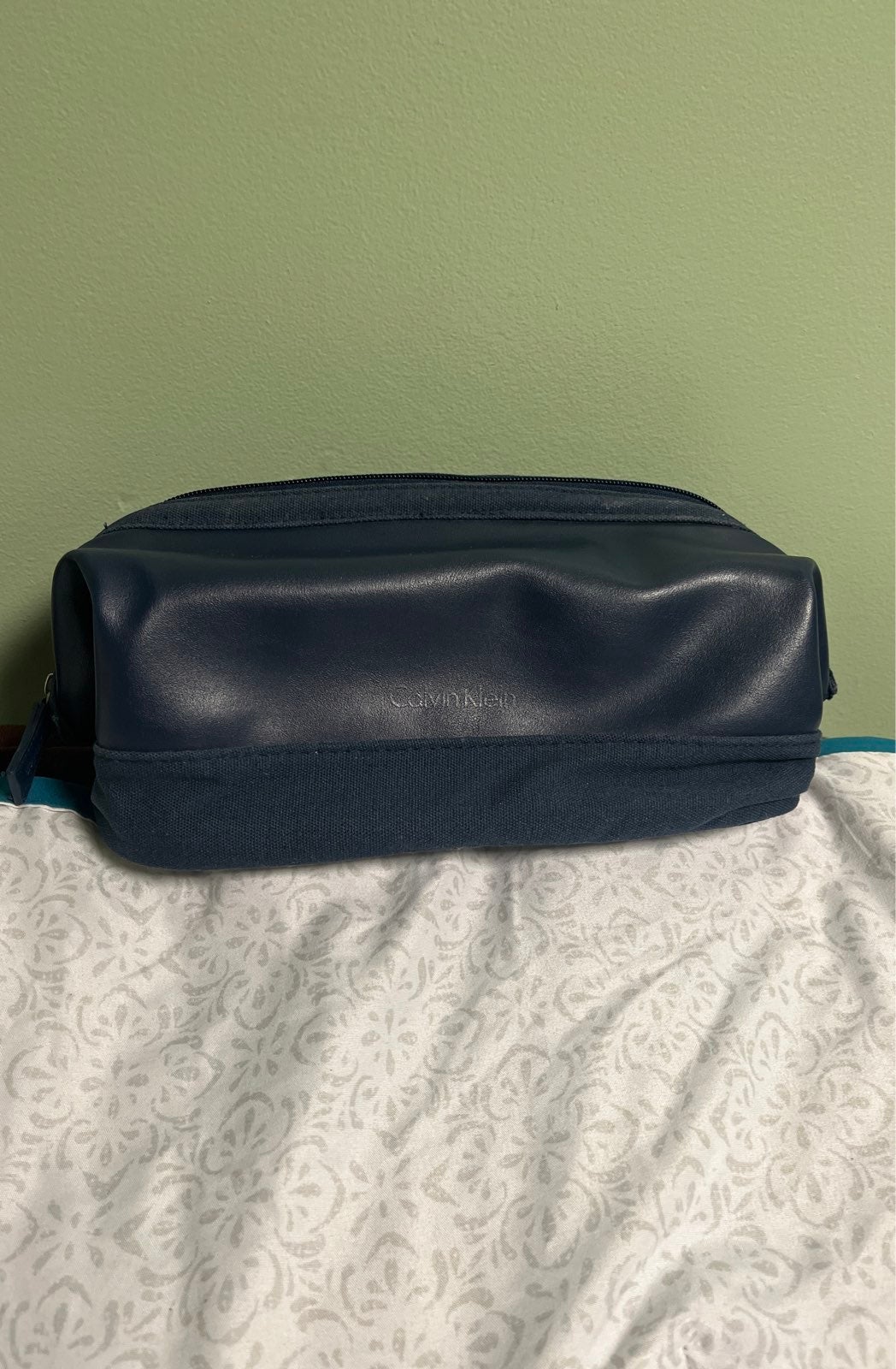 Calvin Klein zipper cosmetic bags 