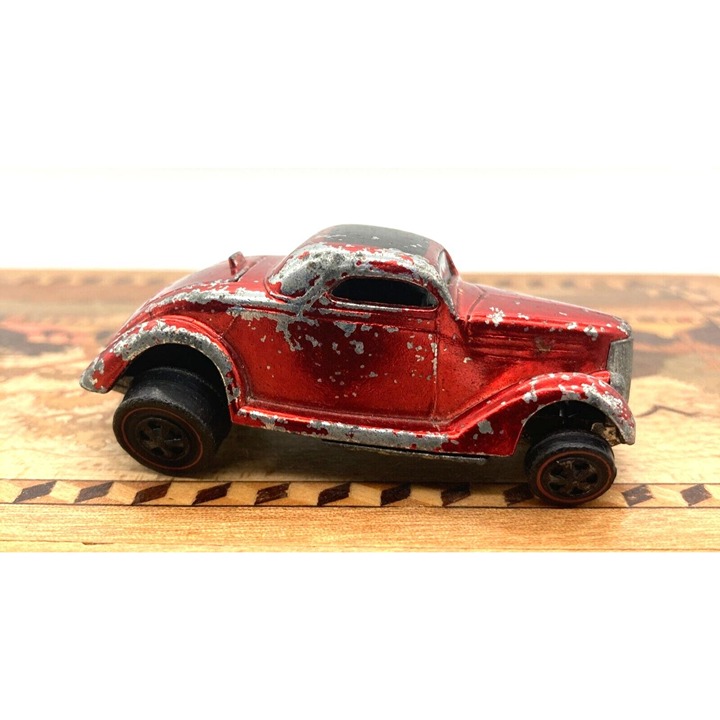Mattel INC Classic 36 Ford Coupe Hot Wheel Redline Red USA 1968 Vintage Toy Car