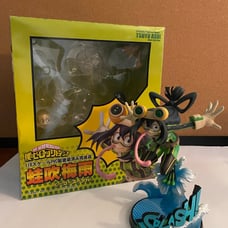 1/8 Scale Tsuyu Asui Figure