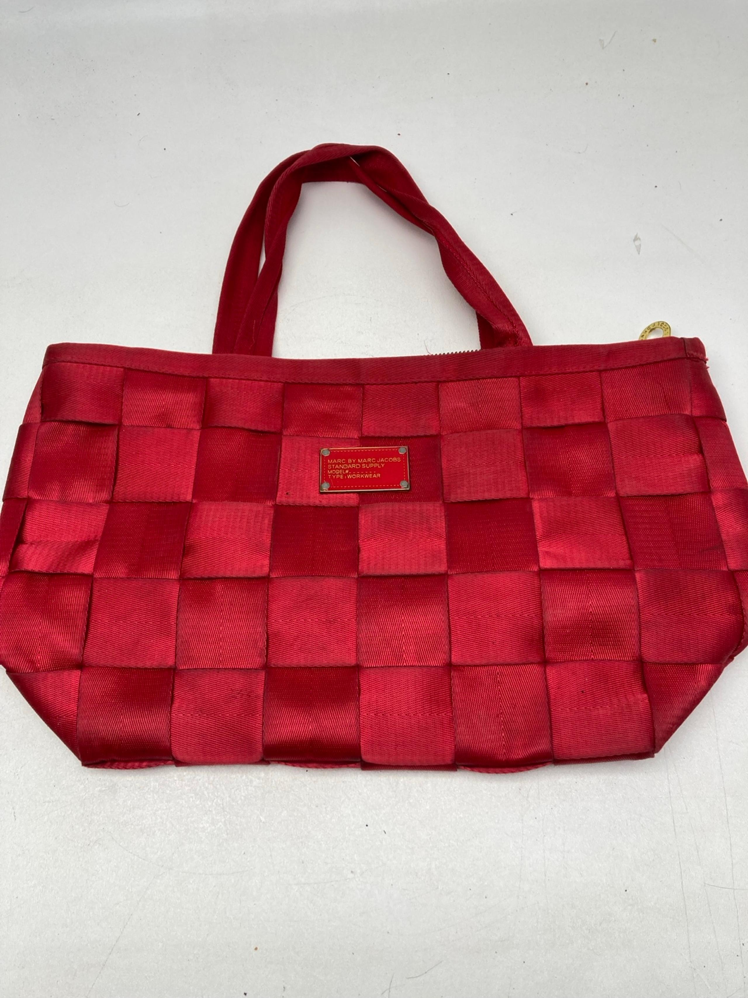 MARC BY MARC JACOBS Red Crossbody Bag - Very Good Condition A21