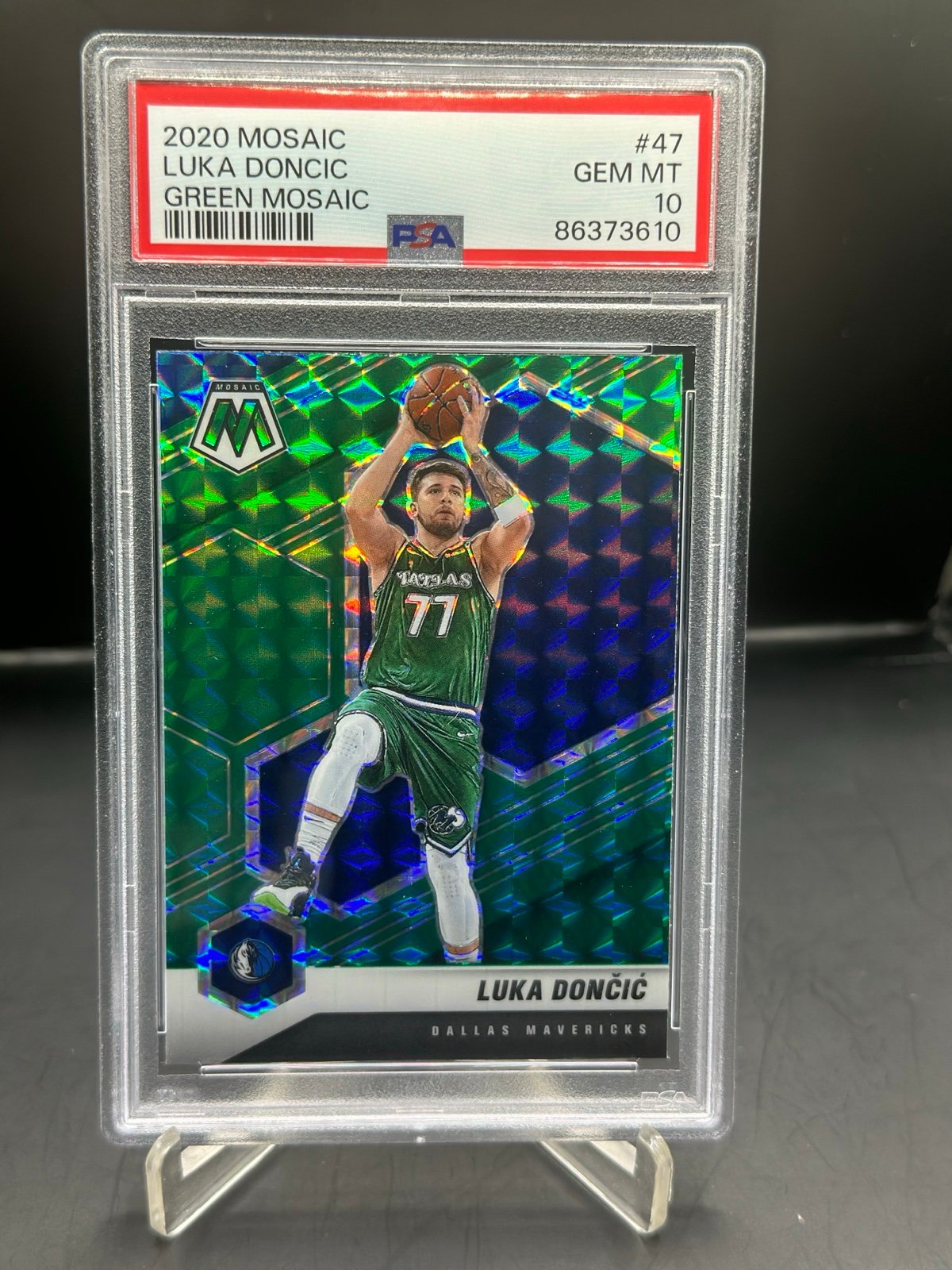 Luka Doncic 2020 Panini MOSAIC GENESIS PRIZM PSA 10 GEM MINT