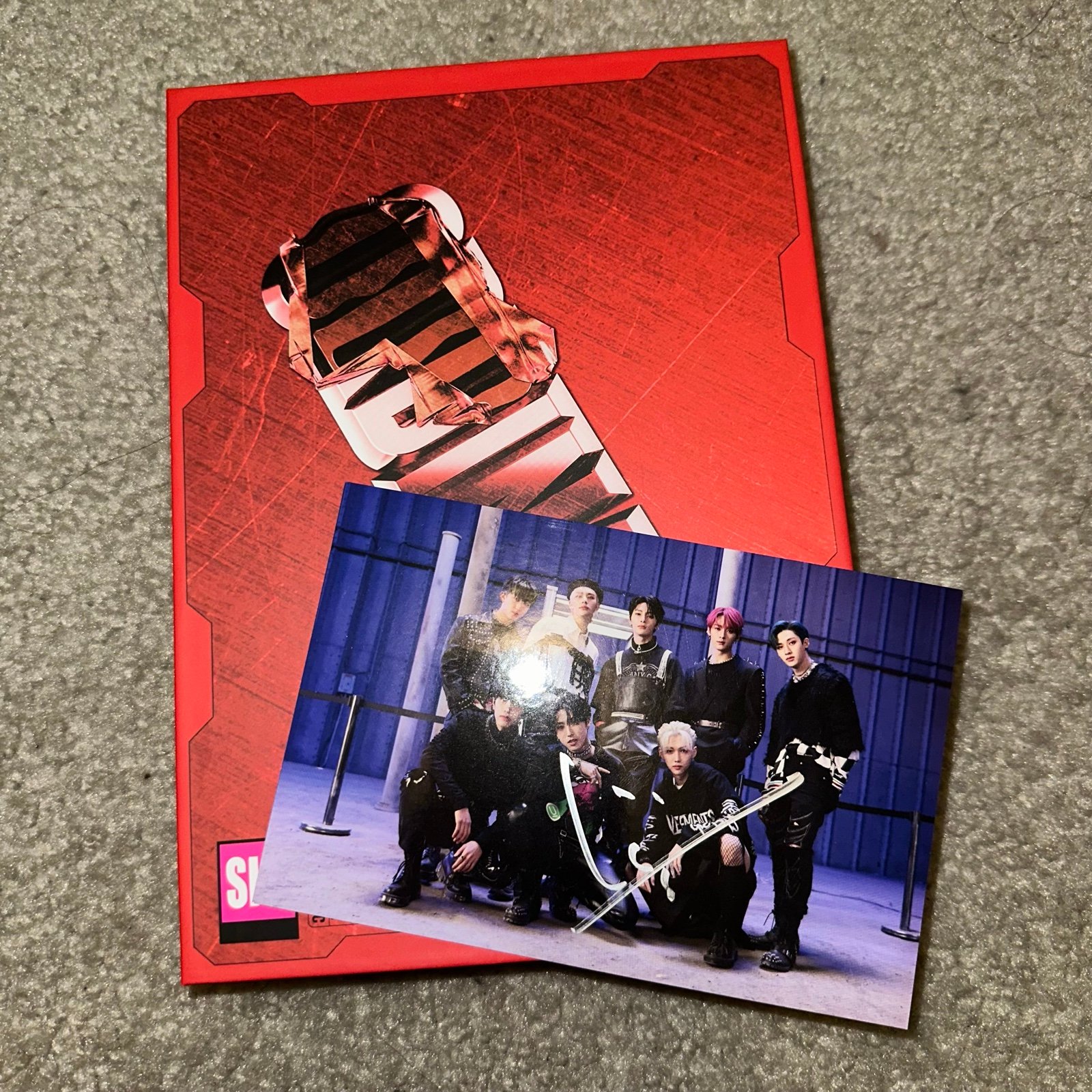 Stray Kids Changbin Signed Postcard and Oddinary Album