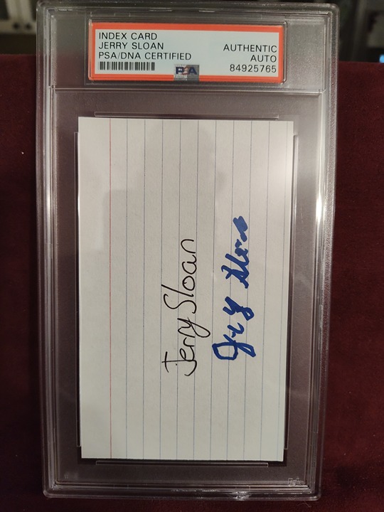JERRY SLOAN HAND SIGNED AUTO INDEX CARD BULLS JAZZ PSA