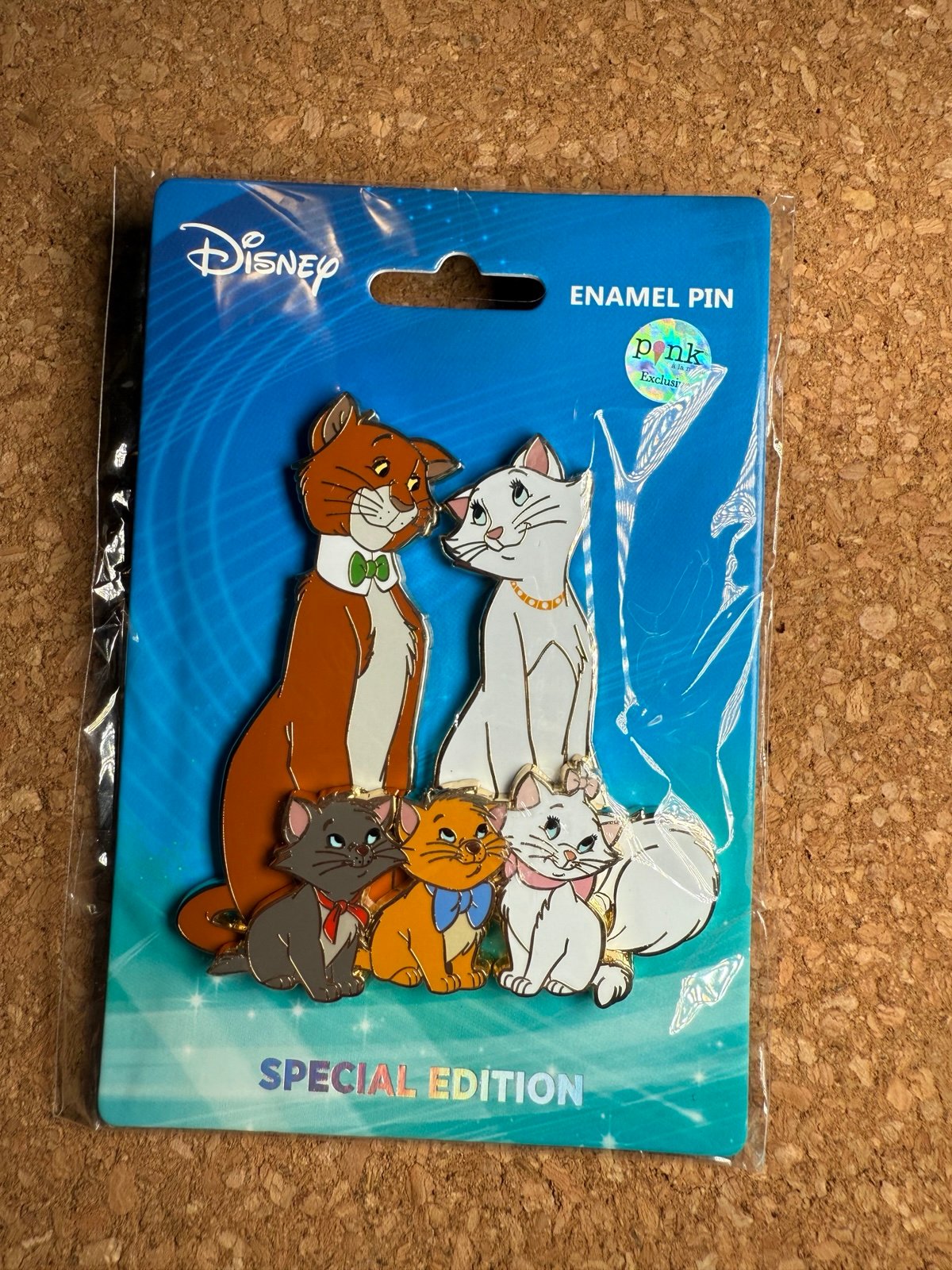 Pink A La Mode Disney Cluster - The Aristocats 3 Pin on Pin Special Edition 300
