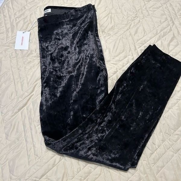 Good American Crushing it Velvet High Rise Full Length Leggings