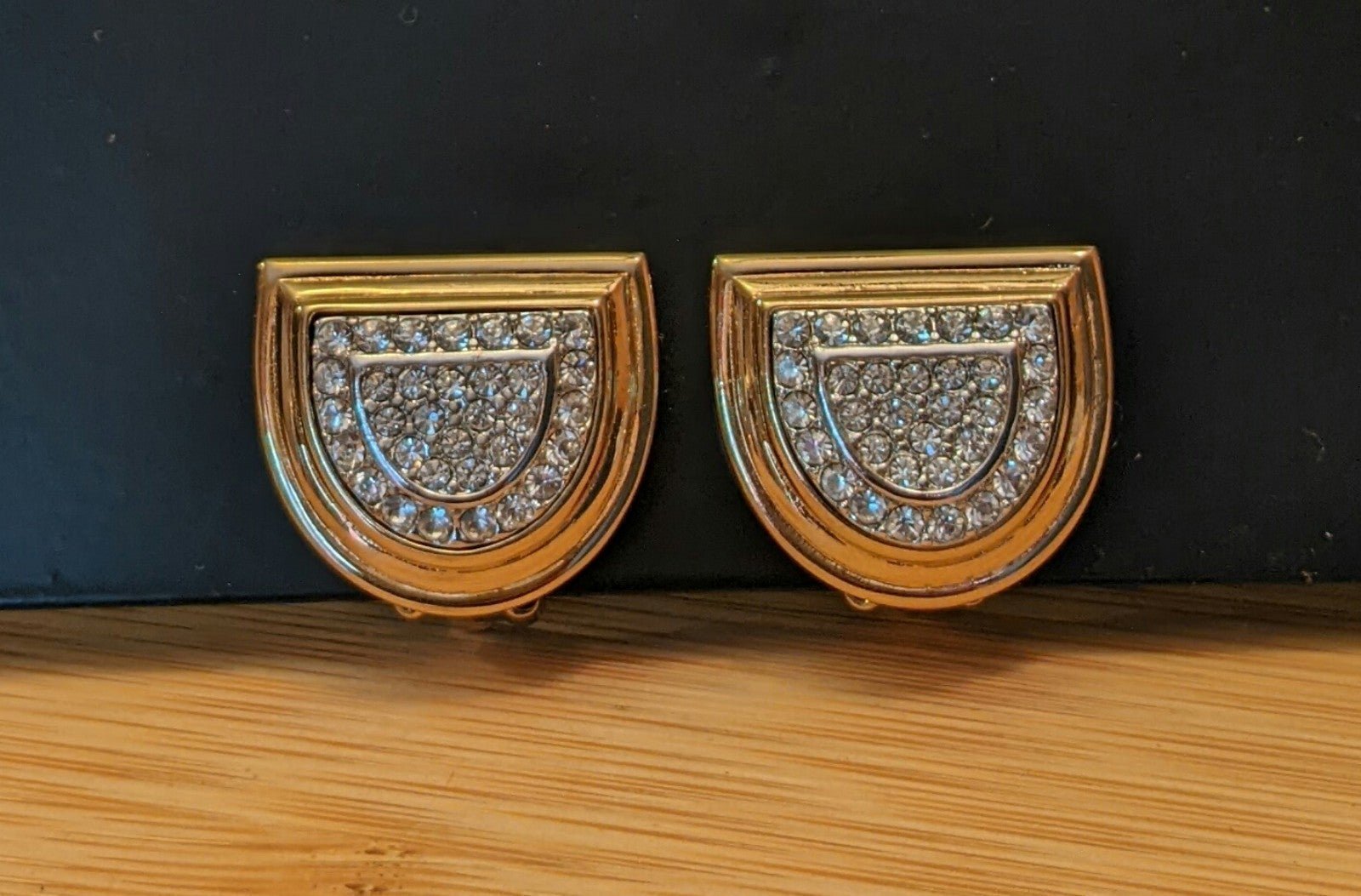 Vintage Nina Ricci Clip On Earrings