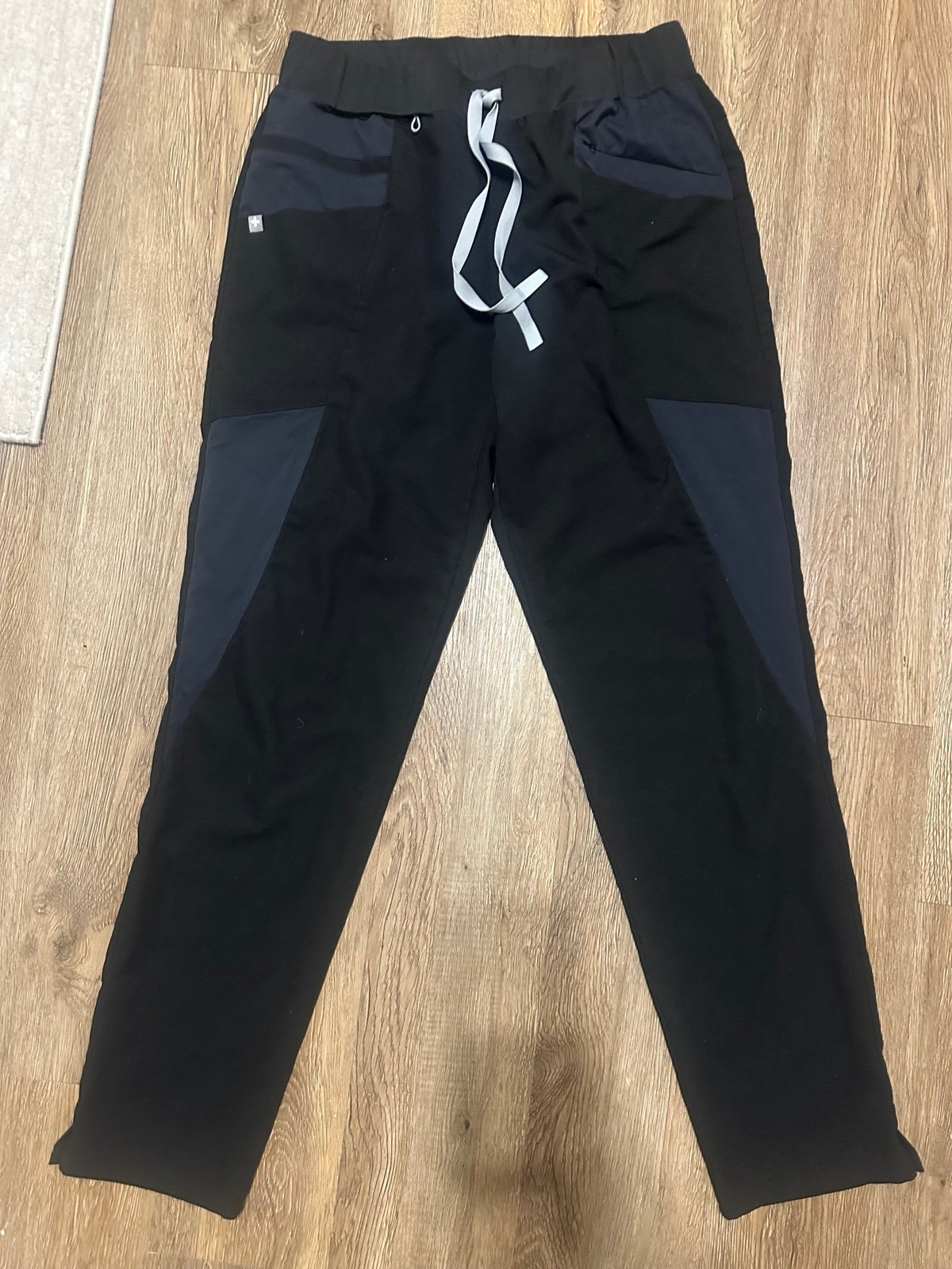Medium figs pants