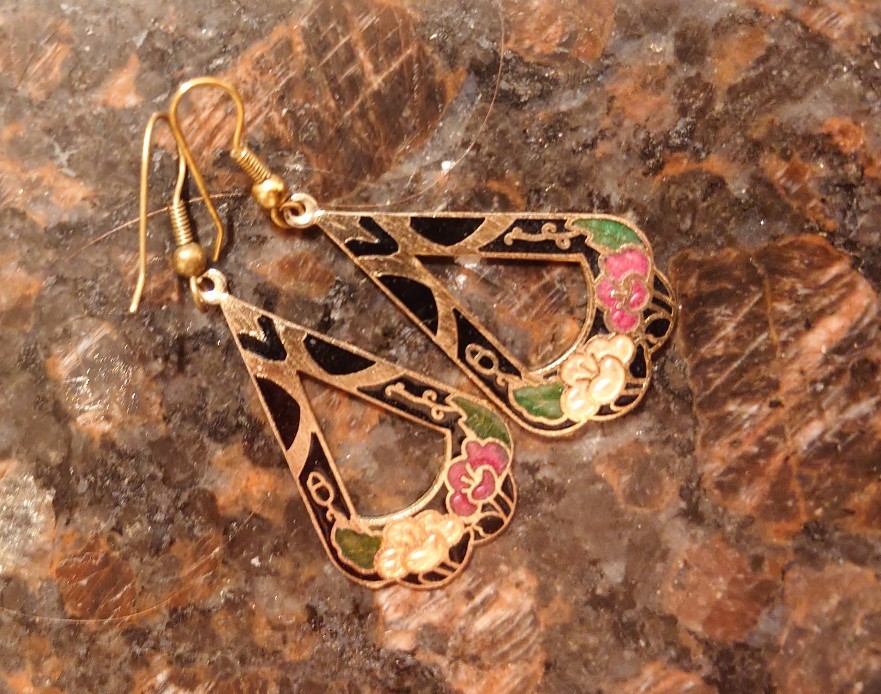 Vintage cloisonne dangle earrings