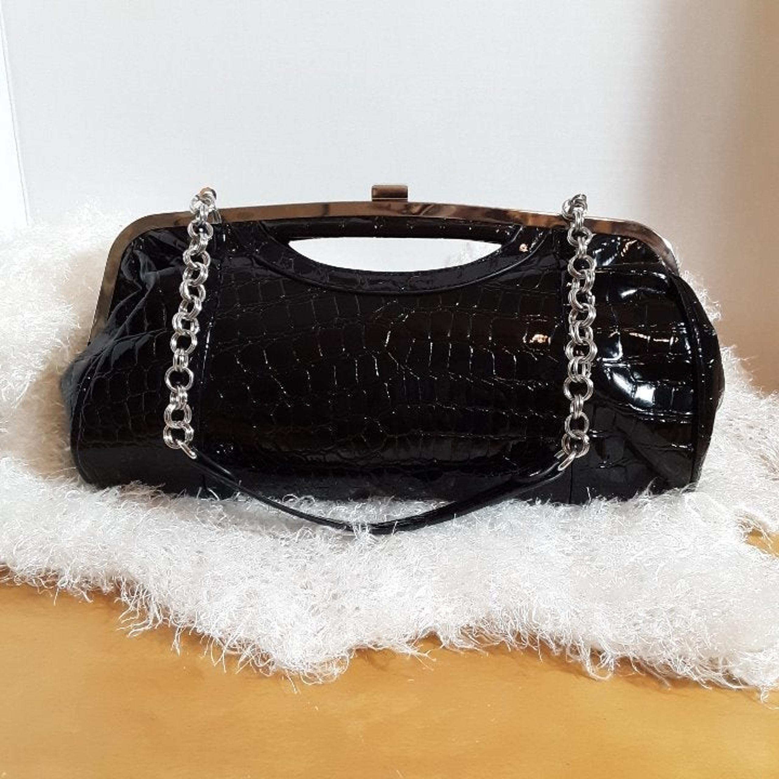 Bueno Patent Leather Clutch
