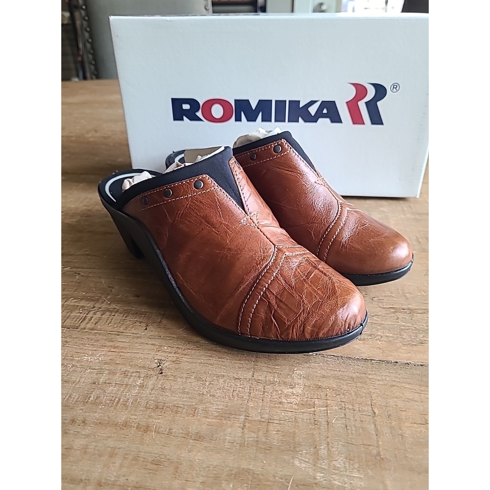 Romika Mokassetta Shoes Women's Size 37 Leather Brown Studded Mules NEW