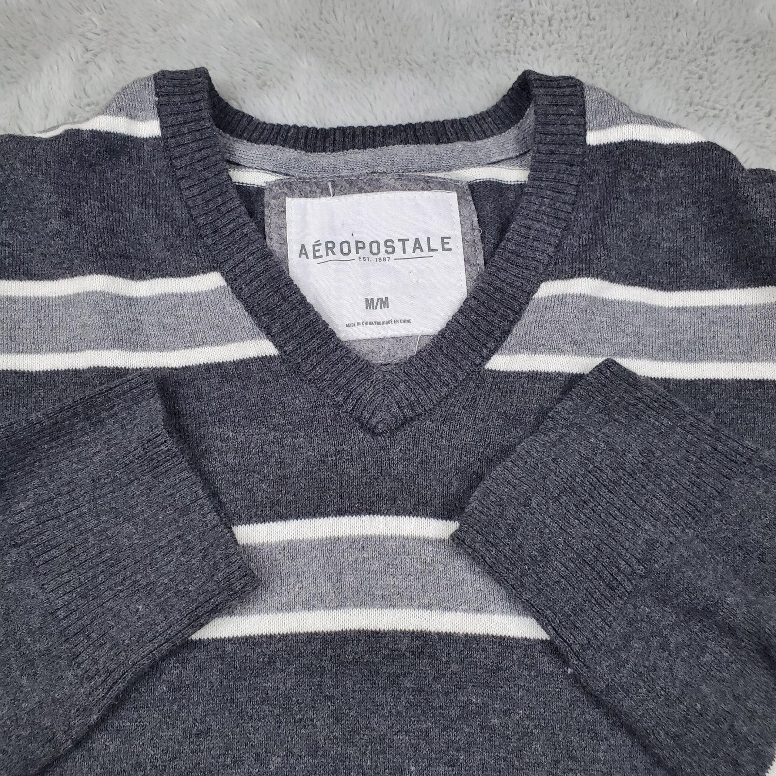 Aeropostale Cotton Wool Blend Sweater Mens Med Gray Striped Long Sleeve V-Neck