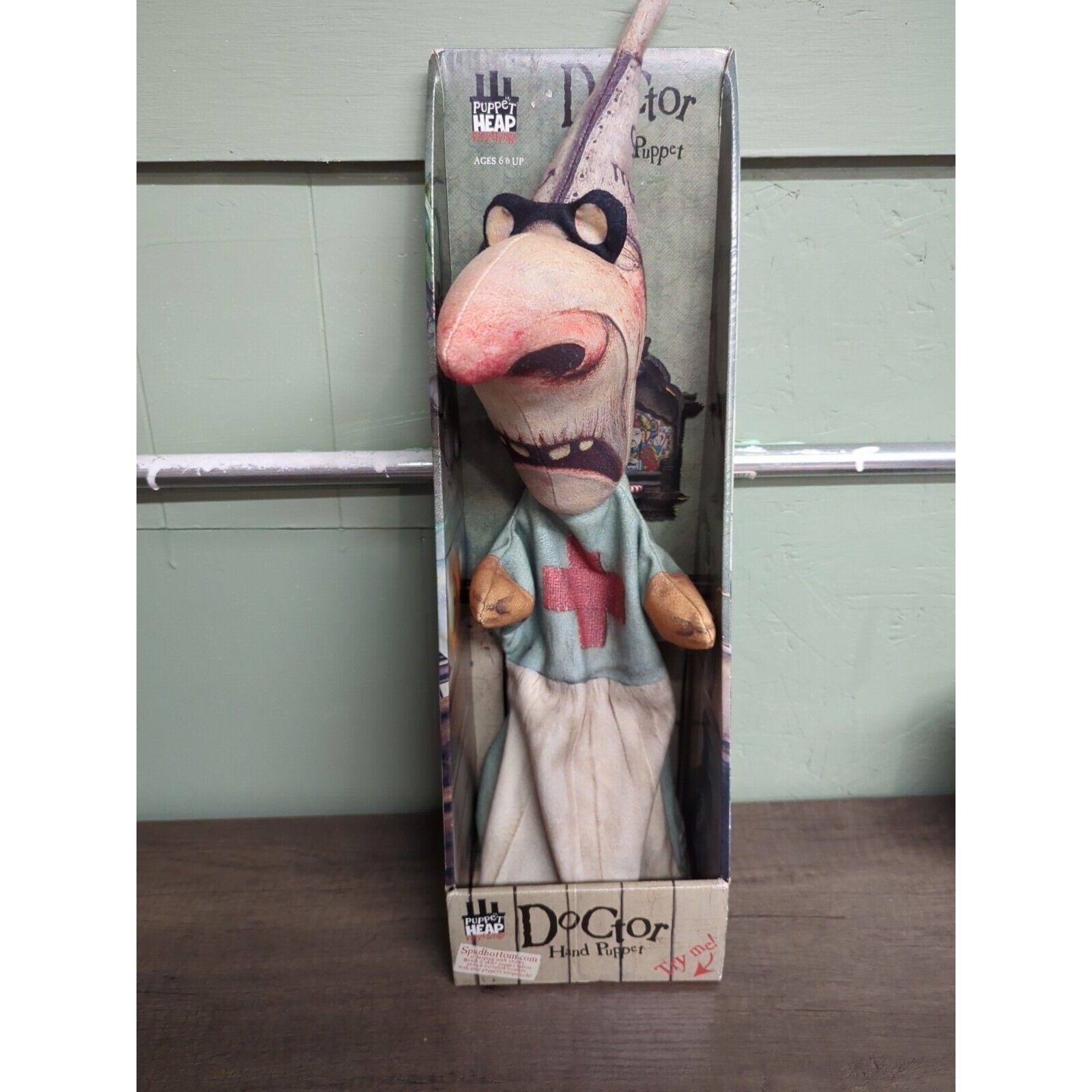 Rare Puppet Heap Playthings Hand Puppet Doctor brand new 2011 spudbottom