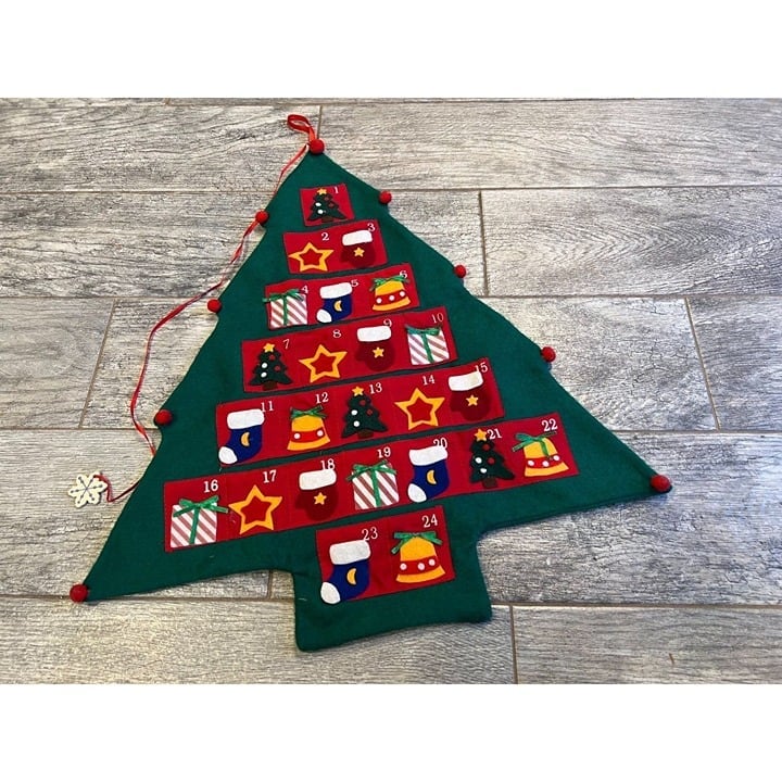 Felt Christmas Tree Advent Calendar 22 Pockets Hanging Vintage Handmade Custom