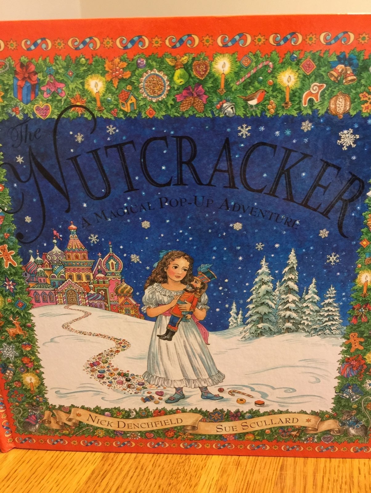 Christmas Pop-Up Book