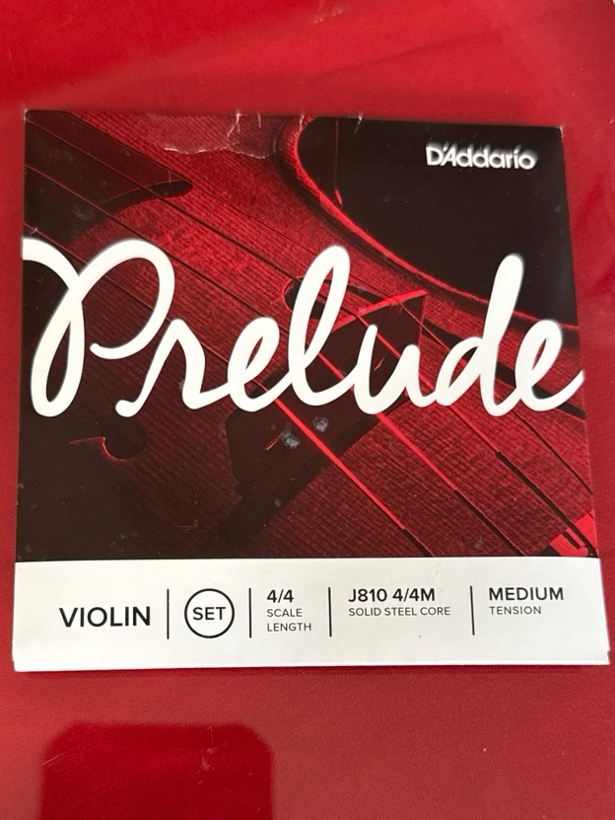 PRELUDE VIOLIN STRING SET
String Set, 4/4 Scale, Medium Tension