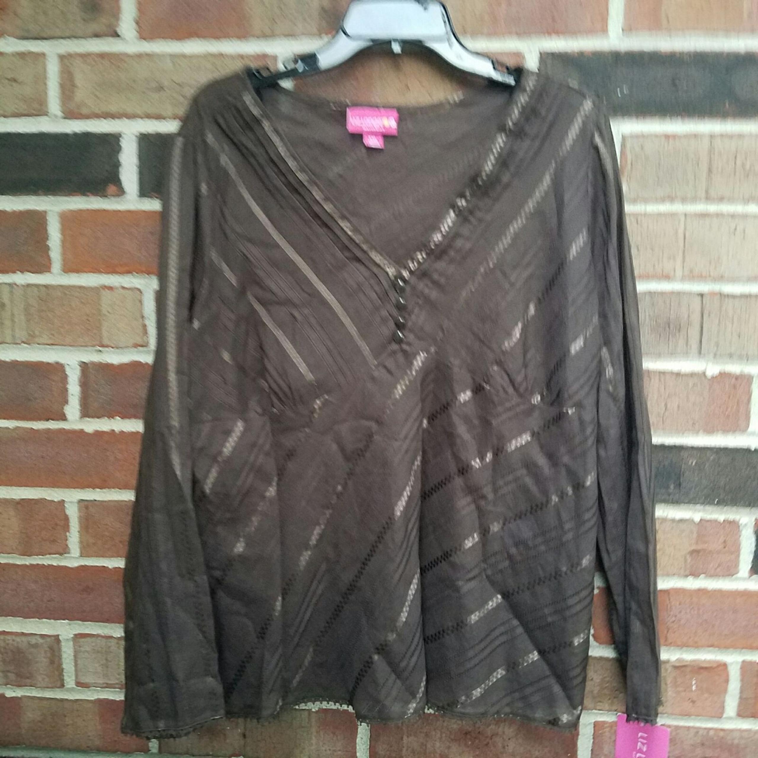 Liz Lange Maternity Top