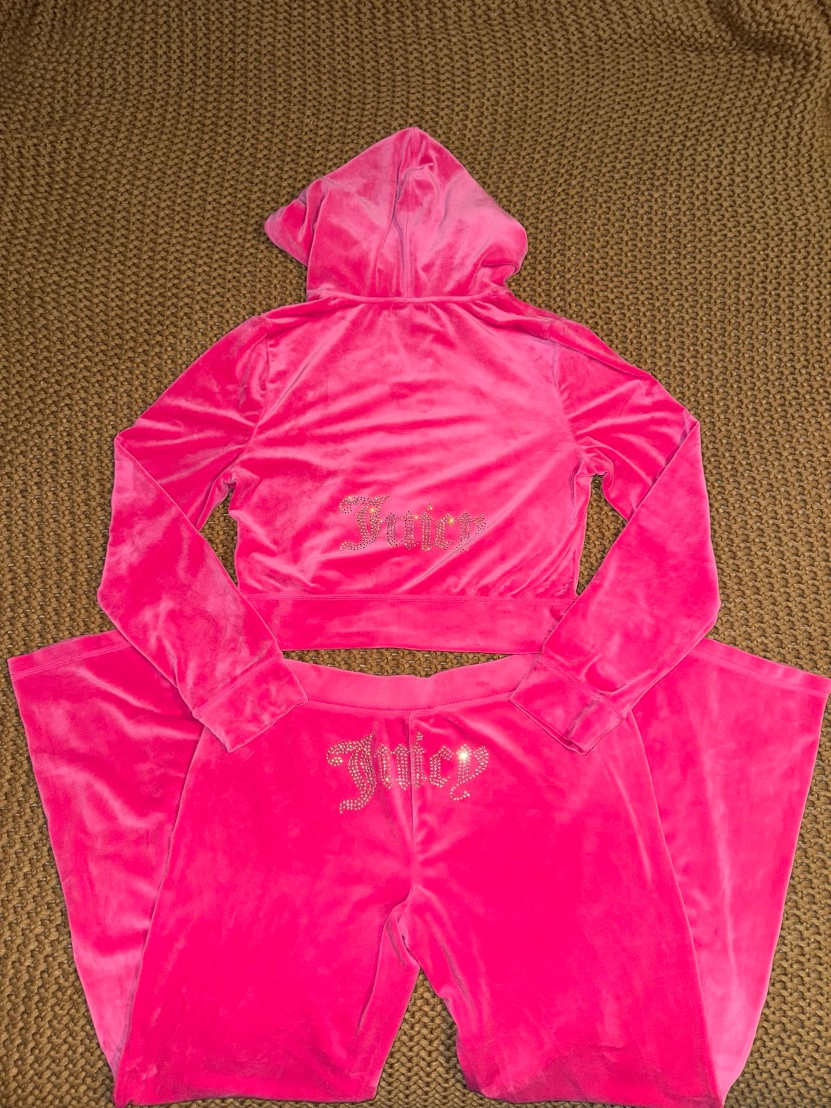Juicy Couture Tracksuit in Bubblegum