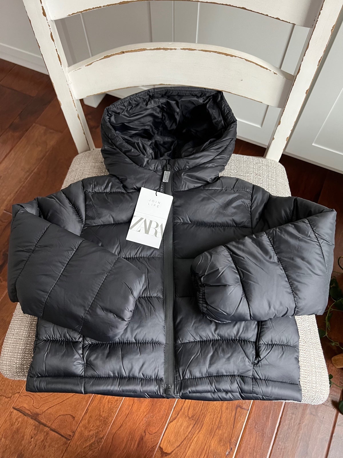 New Zara Cropped Lightweight Puffer jacket