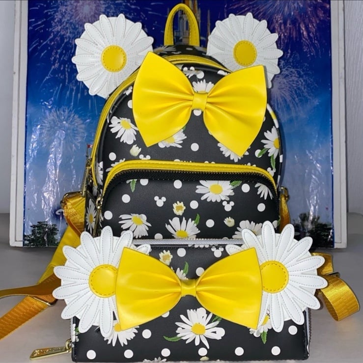 Disney Loungefly daisy sunflower spring flowers Minnie Mouse backpack wallet SET
