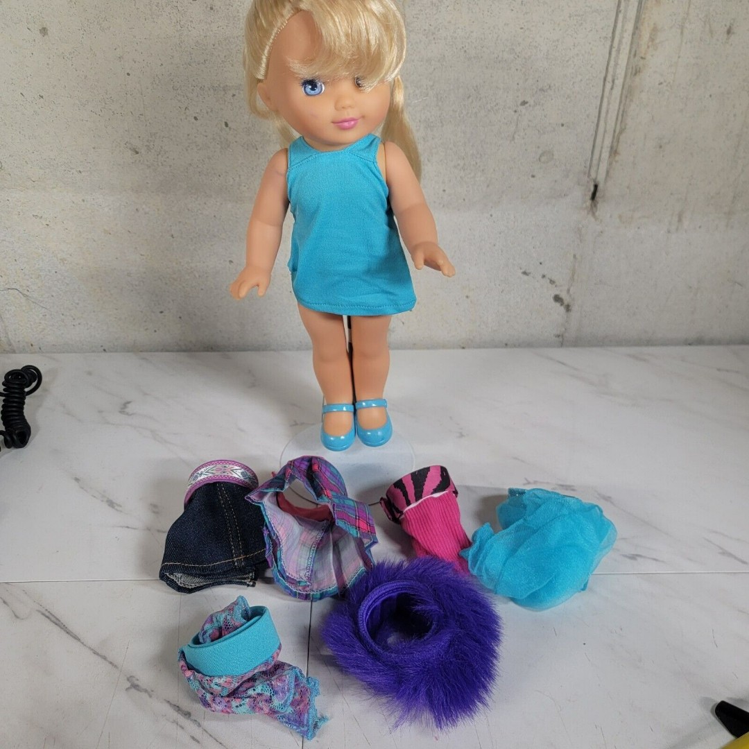 Fashion Snap! Doll Patti Ala Moda Mattel 2001 Vintage 6 Skirts Toy 13”