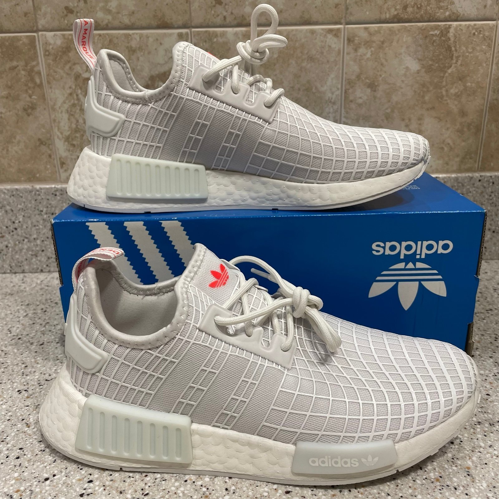 Adidas NMD R1 Women’s Size 7.5 New