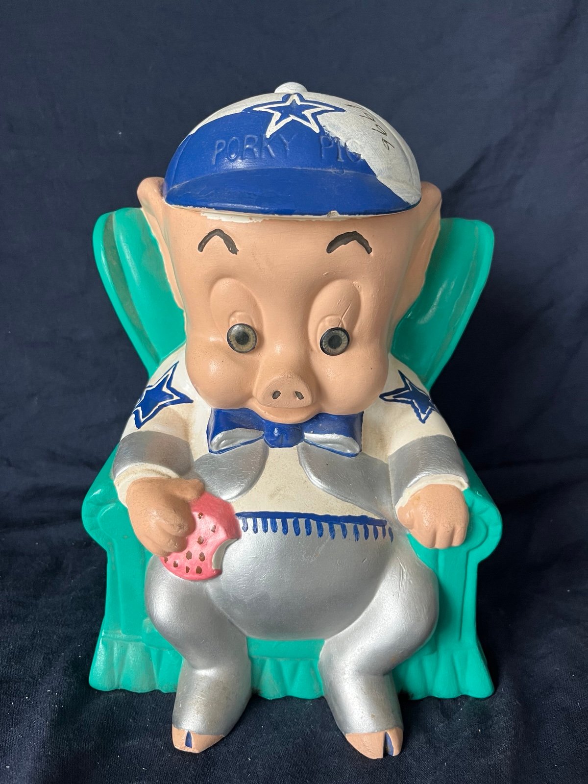 Vintage 1975 Warner Bros Dallas Cowboys Porky Pig Chair Cookie Jar