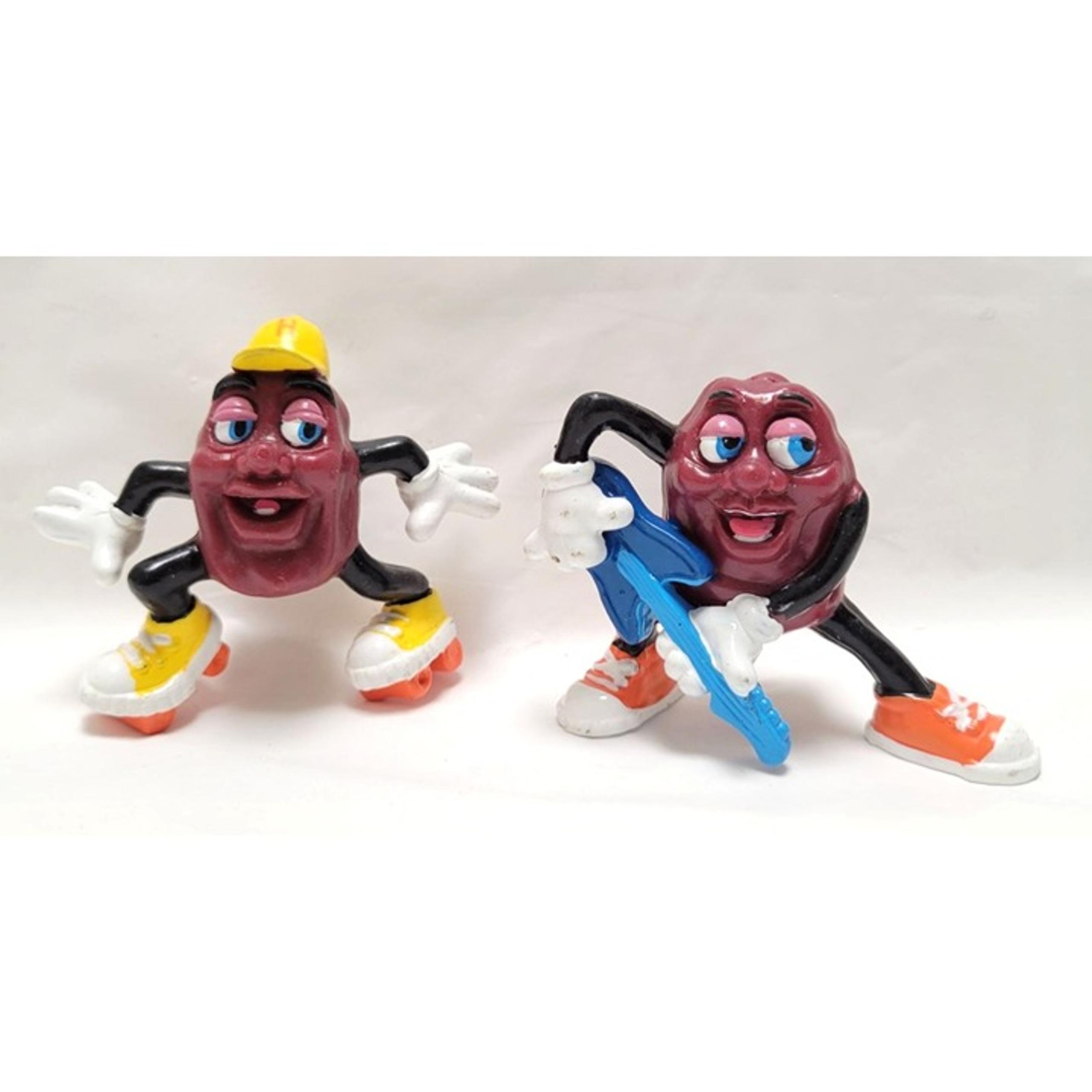 Lot of 2 Vintage 1988 California Raisins PVC Figurines Roller Skates Guitar
