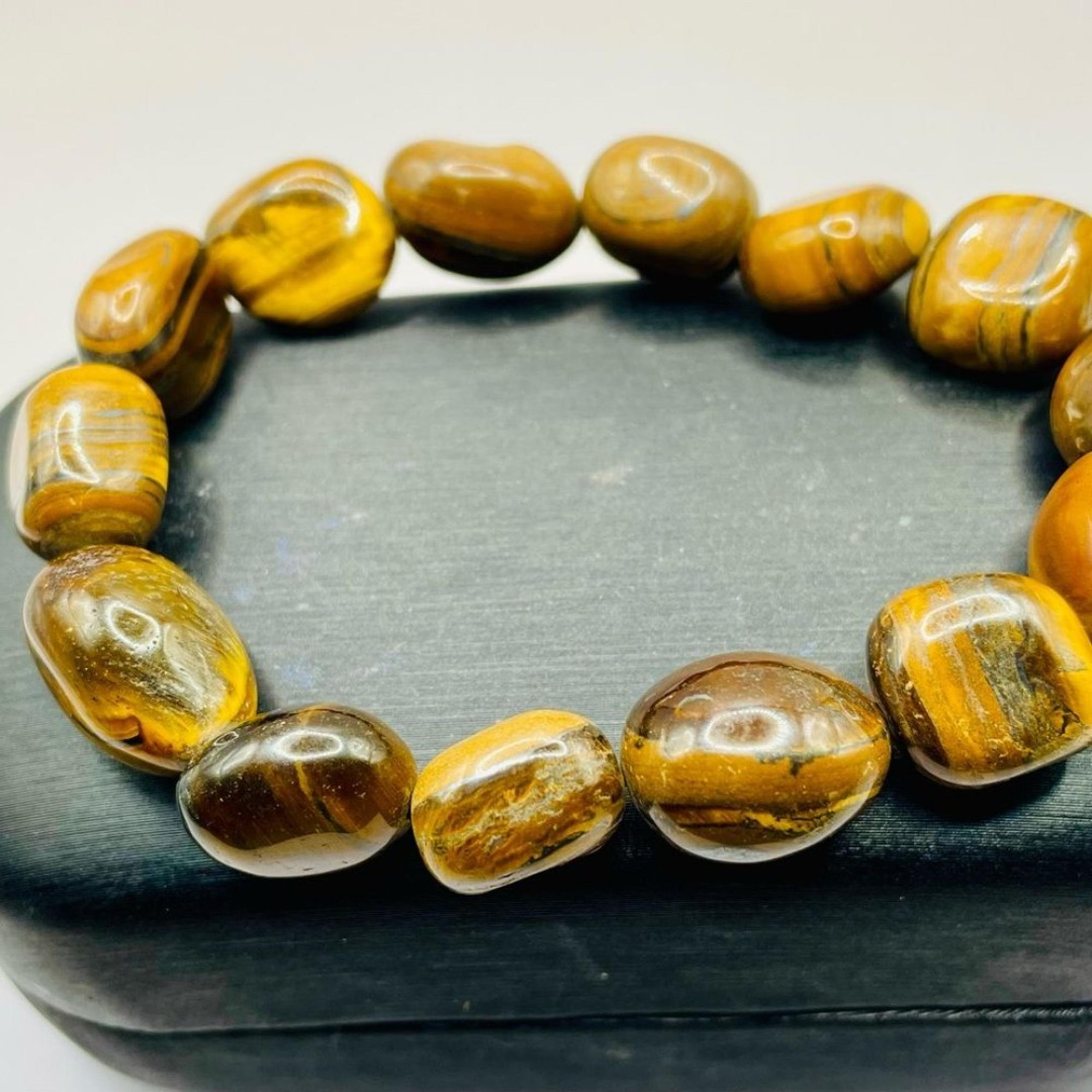 Free People Tigers eye Stone Stretch Bracelet with Irregular Beads. 7 inches