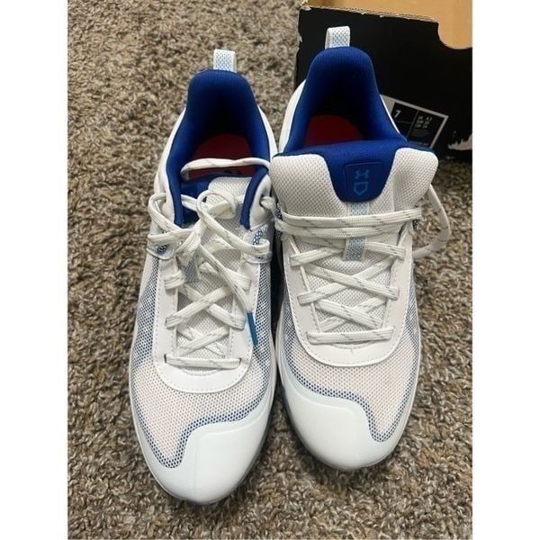 Under Armour UA Glyde MT charged cleats