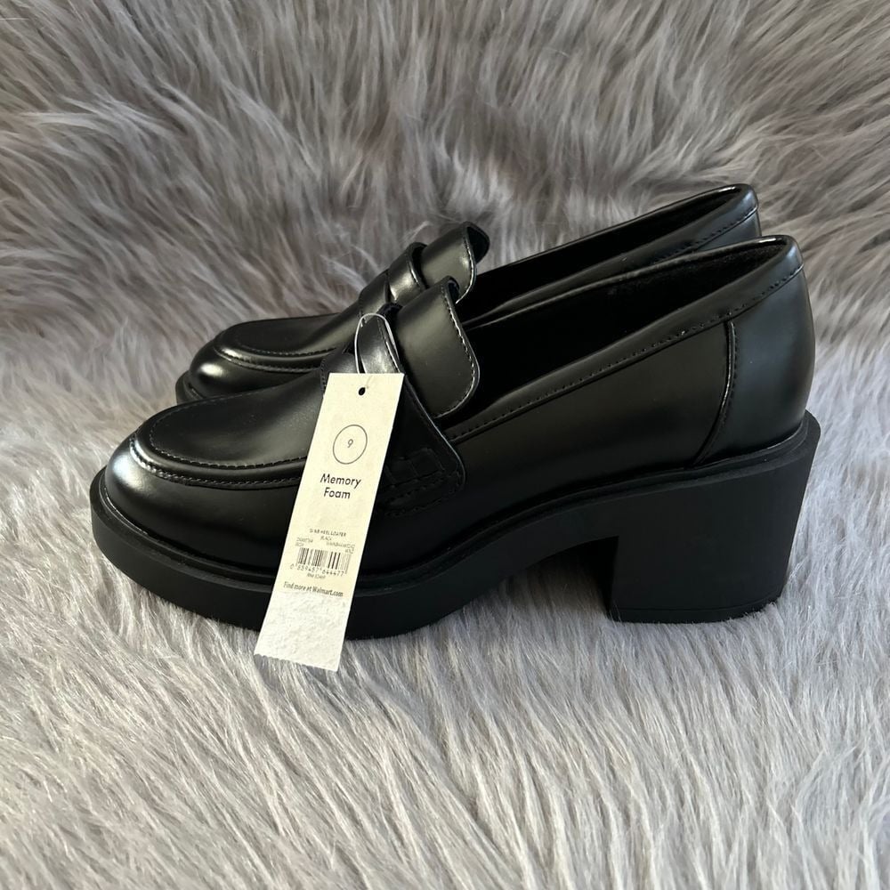 No Boundaries Heeled Penny Loafer Women's Size 9 Black Slip On Shoes NEW