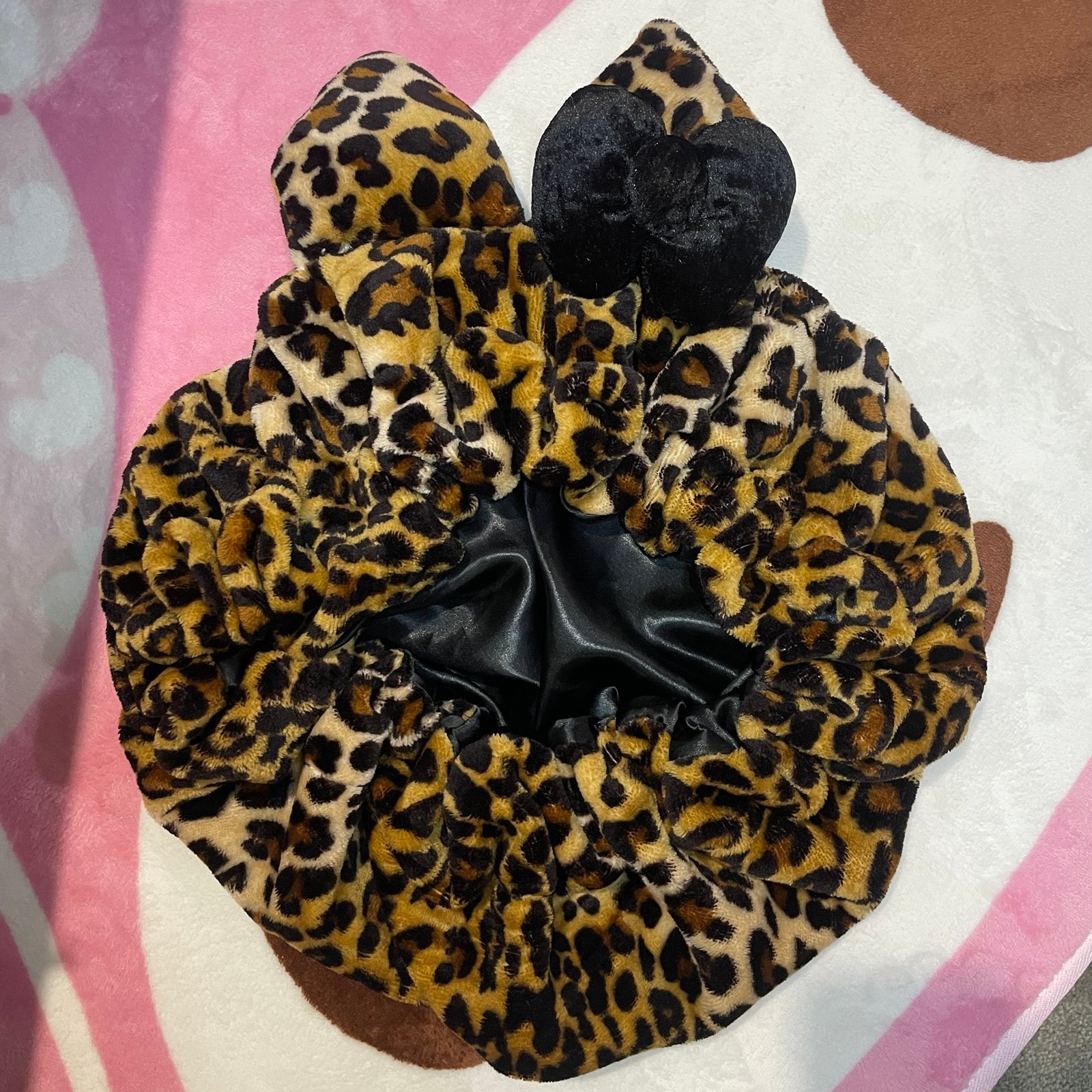 Leopard Hello Kitty XL Bonnet
